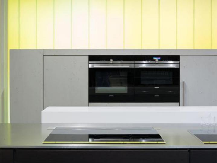 BSH AUSSTELLUNJG FÜR RUESS CAMPAIGN X